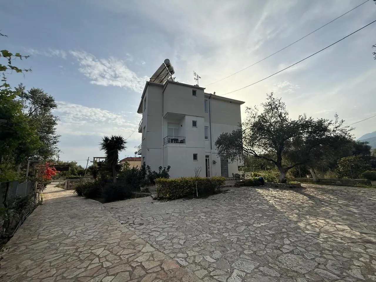 Hotel Stolis Himare