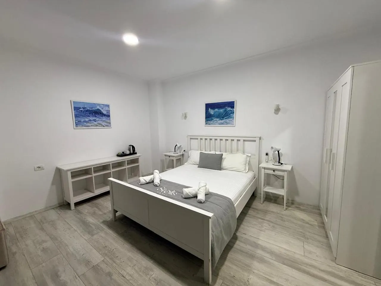 Hotel Stolis Himare 0*,  Albania