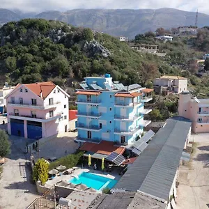 Frida Hotel